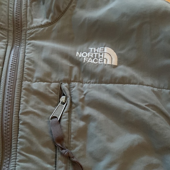 Women’s North Face Blazer - Picture 2 of 8